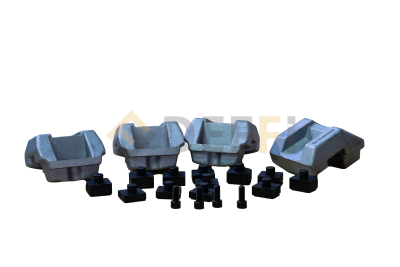 TC-10-8300005-Set de 4 têtes de protection métallique pour jantes aluminium
Comprend 4 têtes aluminium + 4 vis + 12 pièces plastique

Se mettent sur les têtes d'origine.