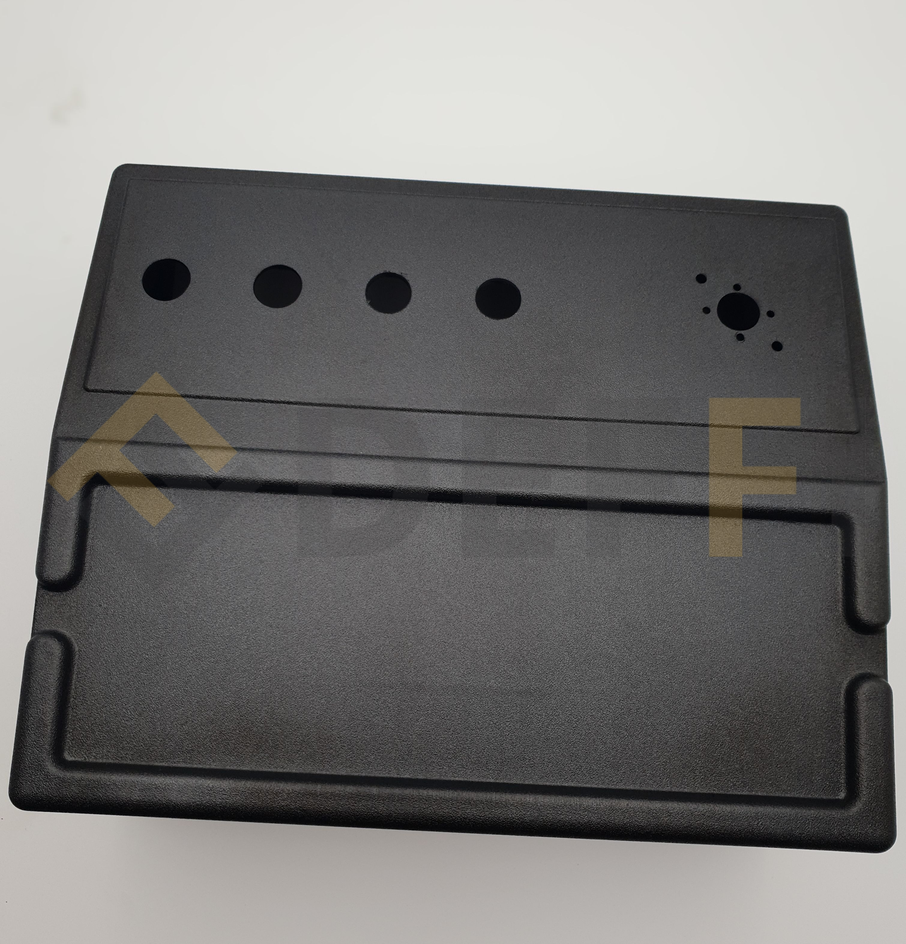 058360231-COUVERCLE PUPITRE DE COMMANDE - 4 TROUS