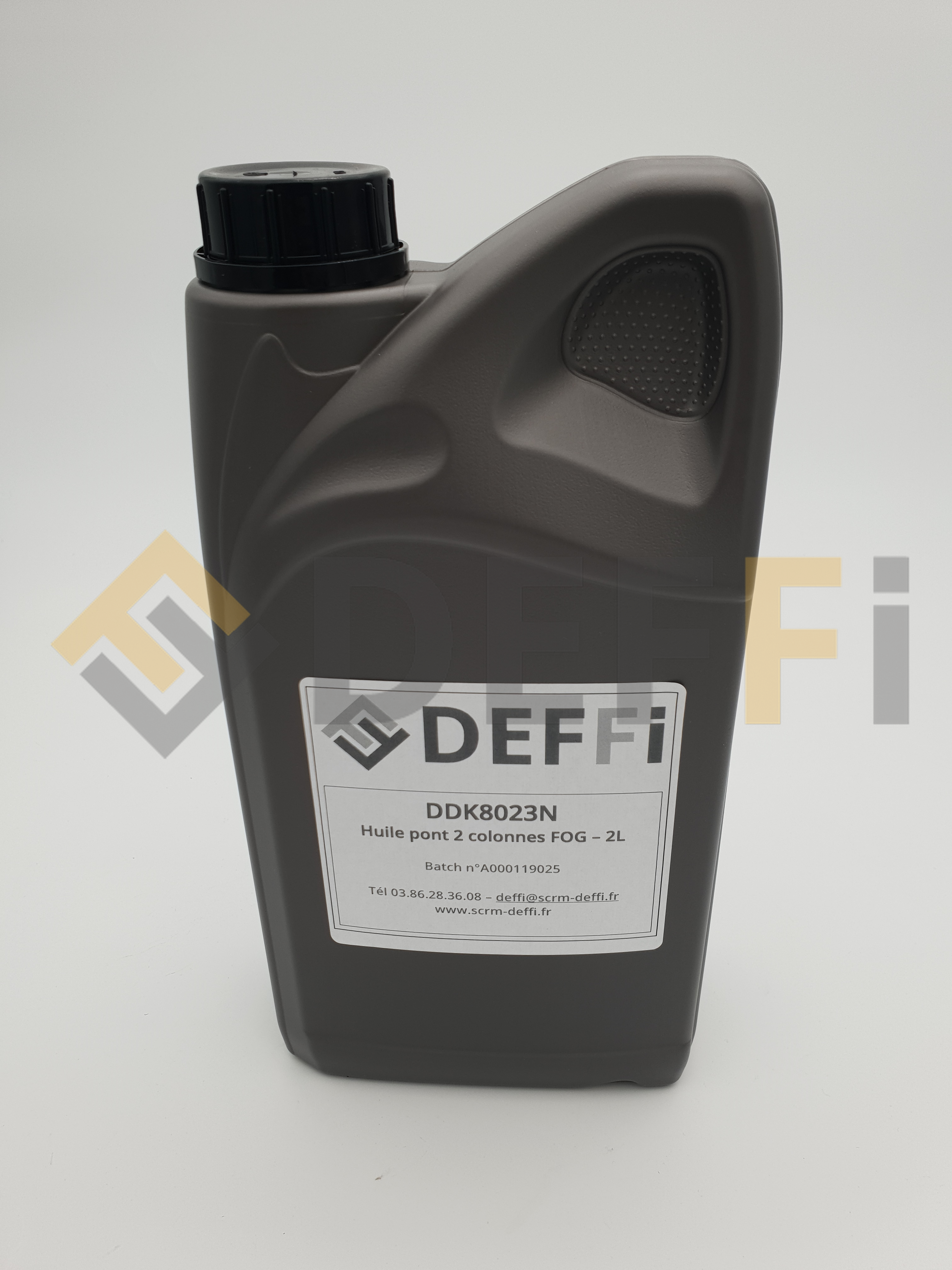 4498023-Bidon de 2l d'huile minérale pour ponts 2 colonnes fog