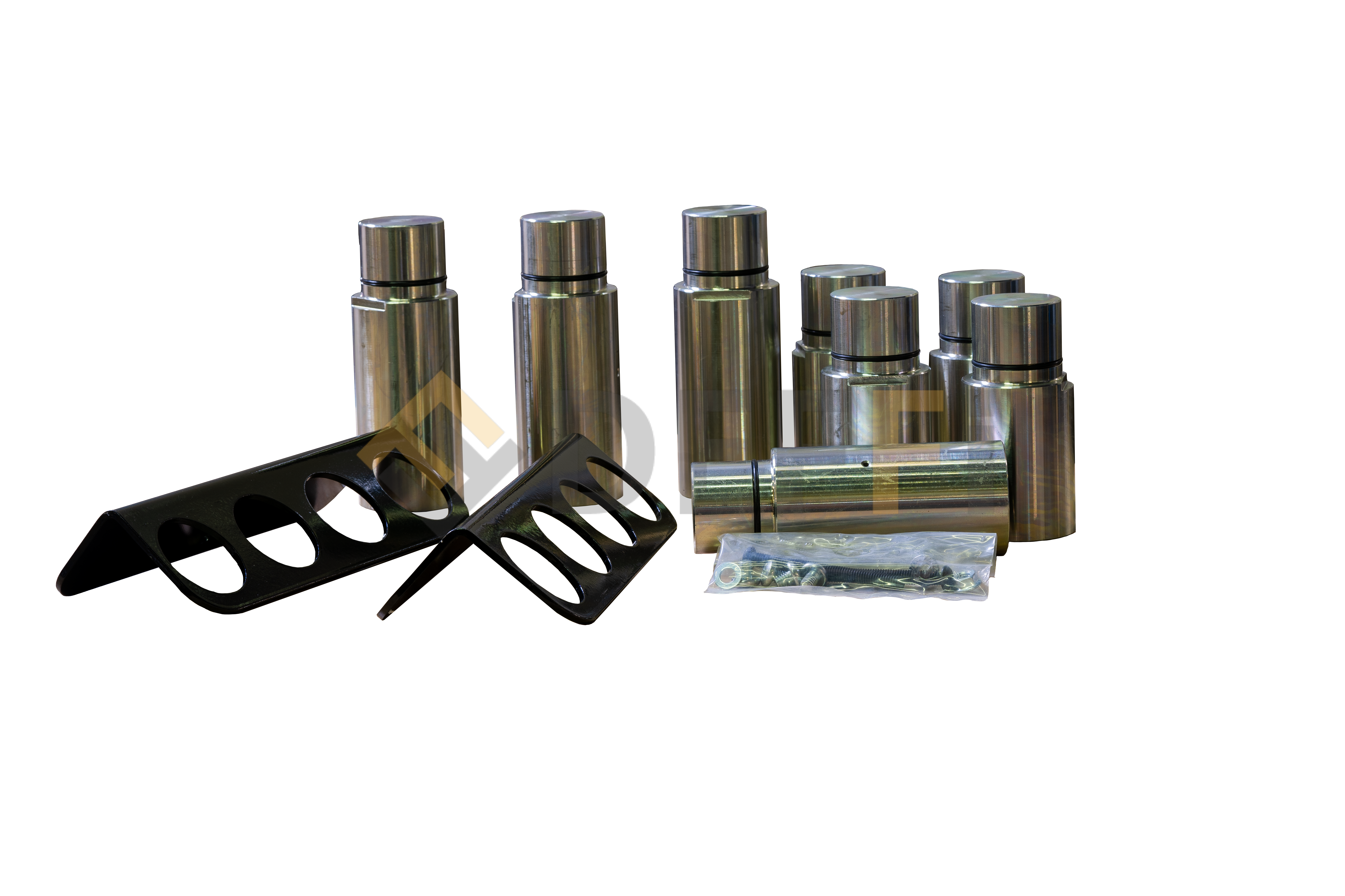 FJ7880BBK-Kit de 8 extensions pour utilitaires:
4 réhausses en 89 mm et 4 réhausses en127 mm
Livré avec supports de rangement FJ6127